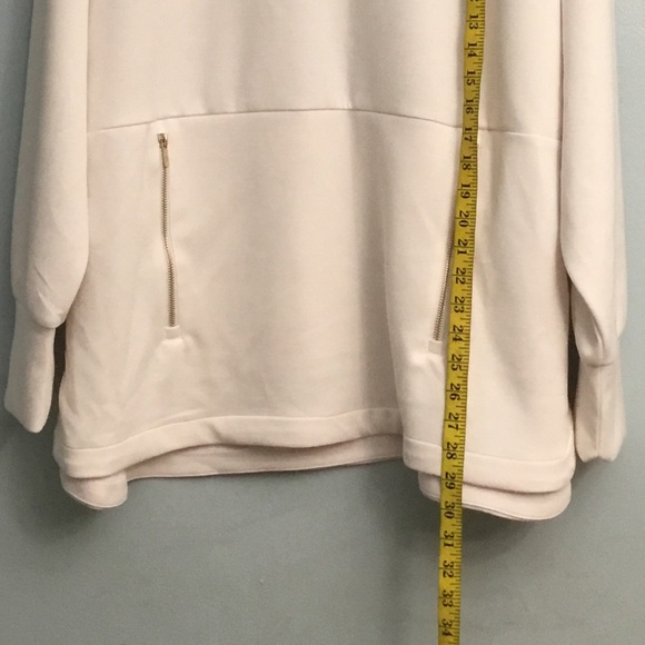 ELIE TAHARI SWEATER - Picture 7 of 15